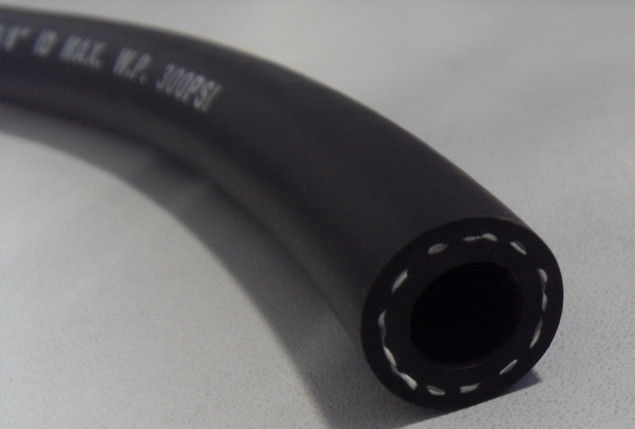 CE ISO 2398 ID 8mm endüstriyel hava hortumu / Fiber Örgülü Takviyeli siyah kauçuk hortum