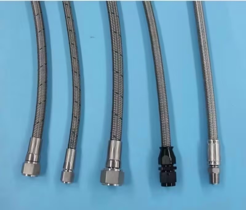 Yüksek basınçlı PTFE hortumu taşımacılık ve mobil hidrolik için paslanmaz çelik katmanı ile