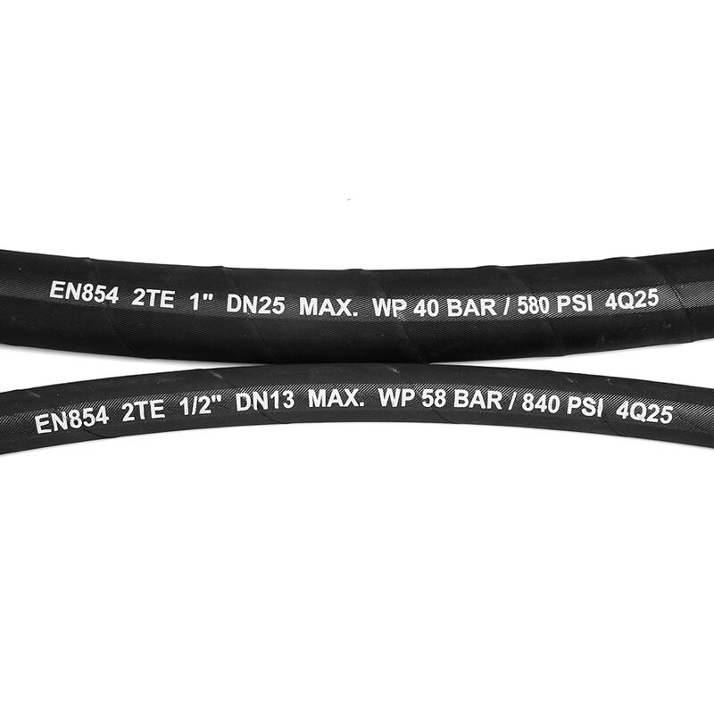 EN 853 2TE Yüksek Basınçlı Hidrolik Hortum, Yüksek Çekme Dayanımı, Esneklik ve Çeşitli Hidrolik Sıvılarıyla Uyumluluk